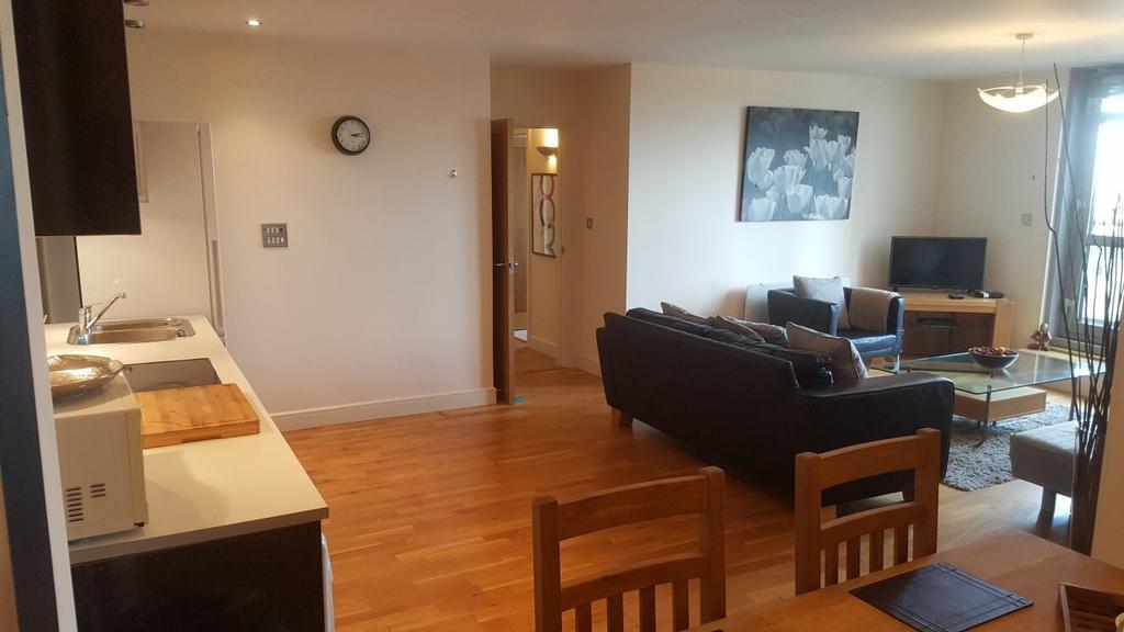 Sky Night Serviced Apartments Cardiff Eksteriør bilde
