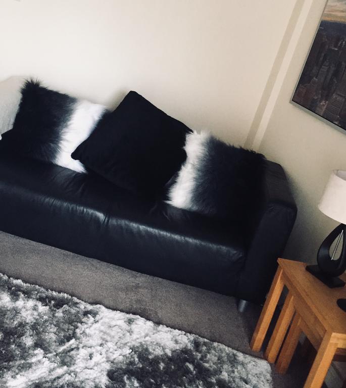 Sky Night Serviced Apartments Cardiff Eksteriør bilde
