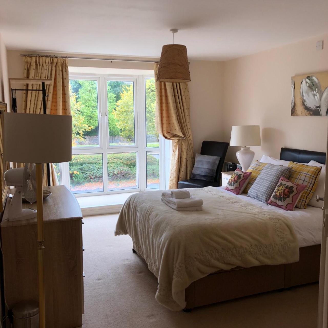 Sky Night Serviced Apartments Cardiff Eksteriør bilde